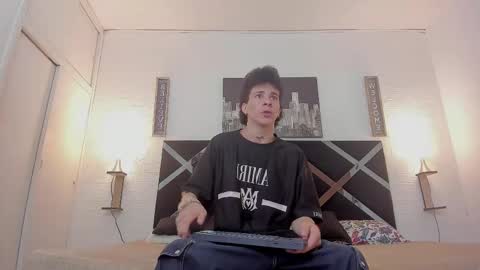 Adrian online show from November 4, 4:13 am