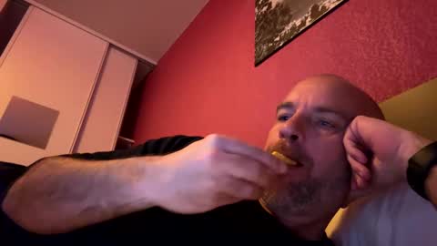 adrienfromparis online show from January 21, 4:44 pm