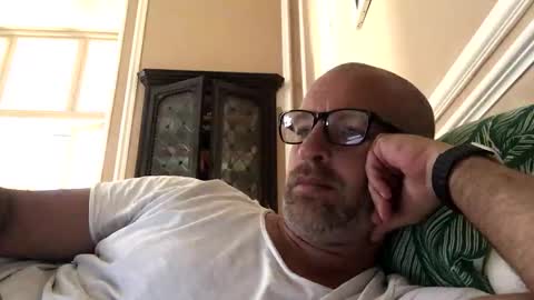 adrienfromparis online show from June 11, 11:30 am