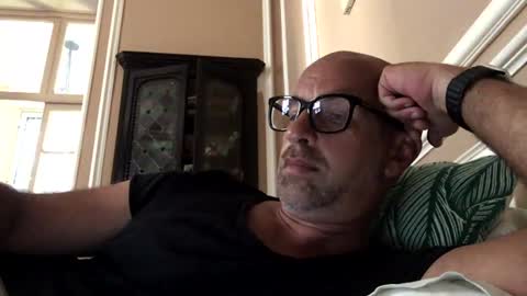 adrienfromparis online show from July 27, 11:17 am