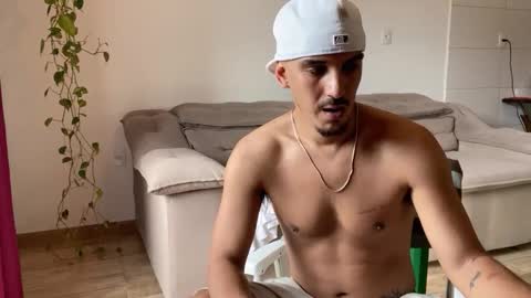 Luci online show from January 15, 8:55 pm