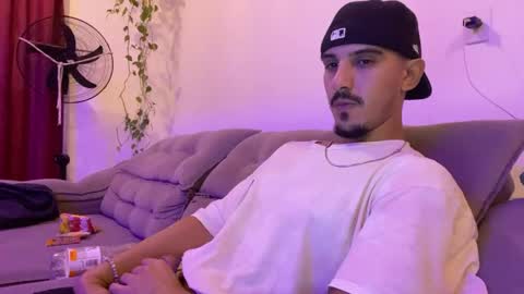 Luci online show from May 22, 2:49 am