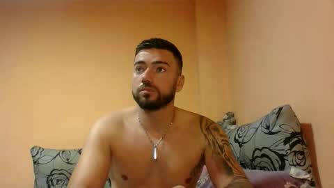 Snapshot of aerthurethan chatting on September 28, 4:43 am aerthurethan online show from September 28, 4:43 am