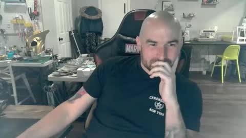 Aggieswing online show from December 23, 4:12 am