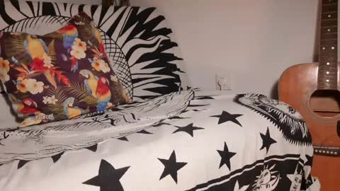 agustin_21cm online show from June 5, 11:27 am