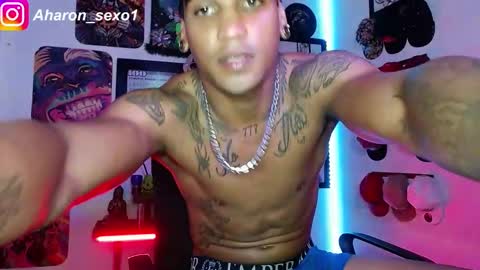 Aharon  Zamora online show from December 14, 2:45 am