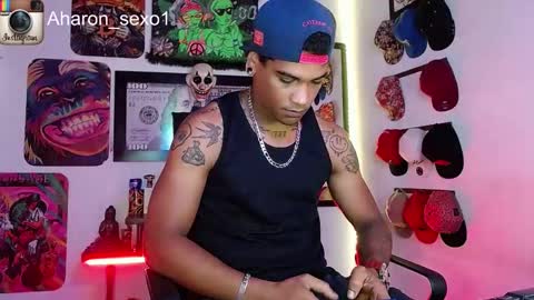 Aharon  Zamora online show from January 21, 3:38 am