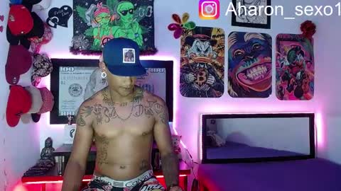 Aharon  Zamora online show from March 10, 10:07 am