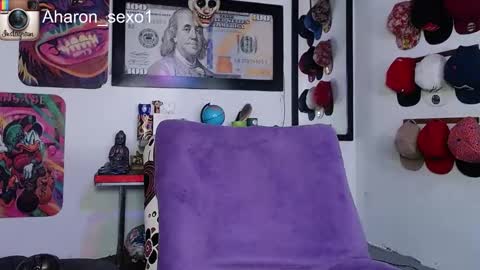 Aharon  Zamora online show from January 28, 7:00 pm