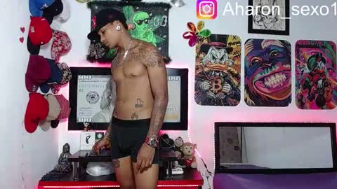 Aharon  Zamora online show from March 9, 5:44 am