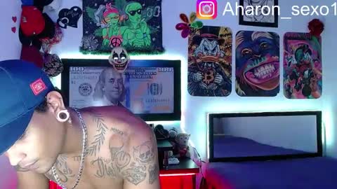 Aharon  Zamora online show from March 11, 4:54 am