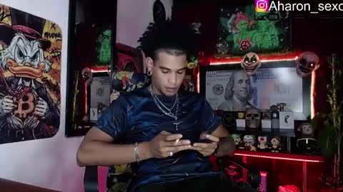 Aharon  Zamora online show from November 7, 6:28 am