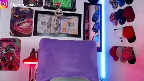 Aharon  Zamora online show from January 3, 10:29 pm