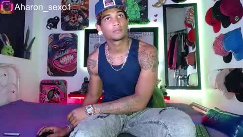 Aharon  Zamora online show from March 5, 10:44 pm