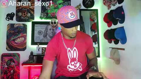 Aharon  Zamora online show from February 20, 3:01 am