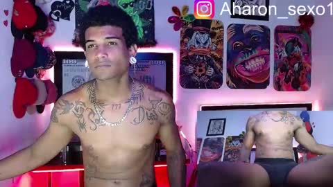 Aharon  Zamora online show from March 12, 4:08 am