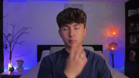 A H  online show from March 2, 2:08 am