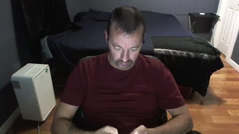 Daddy online show from December 9, 11:20 pm