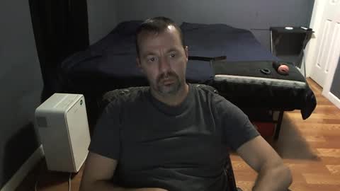 Daddy online show from December 3, 10:29 pm