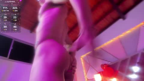 Snapshot of akazaboy chatting on February 11, 4:33 am akazaboy online show from February 11, 4:33 am