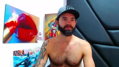 akiles online show from March 17, 11:29 pm