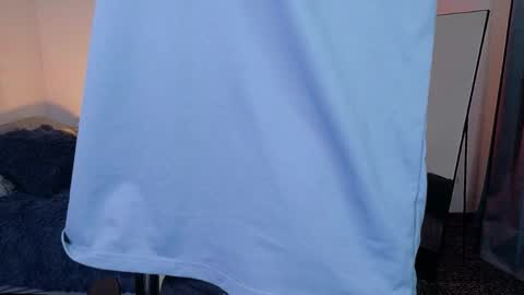 alan18n online show from April 1, 1:51 am