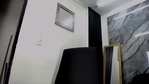 alan__smith online show from January 5, 7:39 pm