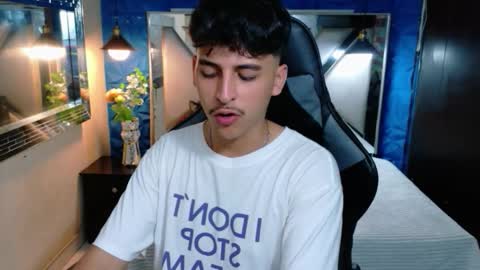 alan del reyy online show from February 22, 3:30 am