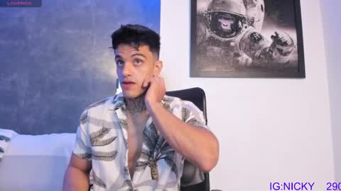 alan_morrys online show from January 11, 3:34 am