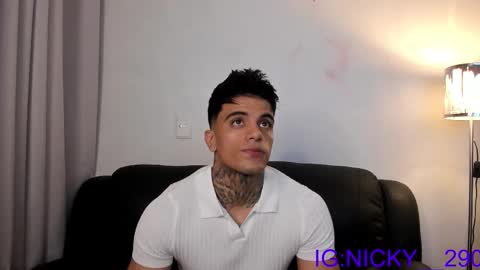 alan_morrys online show from September 12, 12:43 am