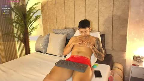 alan_salazar online show from June 4, 12:16 am