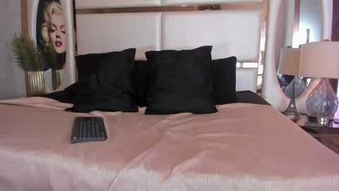 ---Alan--- online show from March 27, 8:26 am