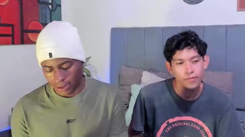 Snapshot of alan_scot chatting on October 14, 1:12 am Alan and Criss - WE JUST FRIENDS WITH BENEFITS BOTH VERS online show from October 14, 1:12 am