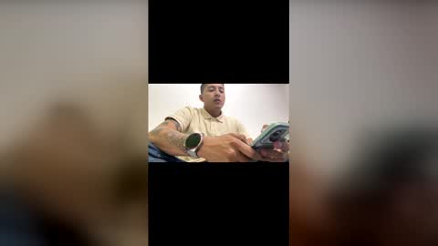 alanj998 online show from January 13, 4:50 am