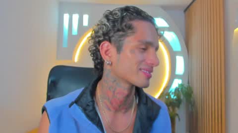 alan online show from January 8, 1:42 am