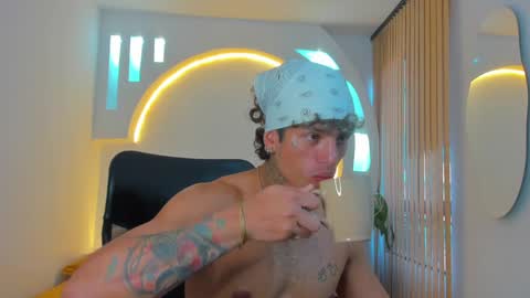 alan online show from January 6, 12:46 pm