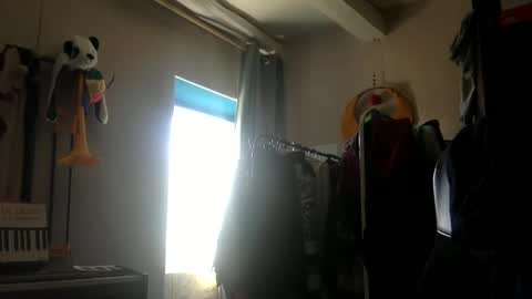 Snapshot of albandant chatting on February 19, 2:01 pm albandant online show from February 19, 2:01 pm