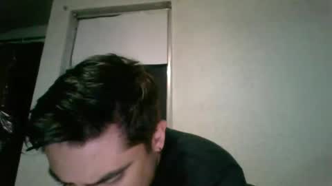 alber753713 online show from July 2, 6:41 am