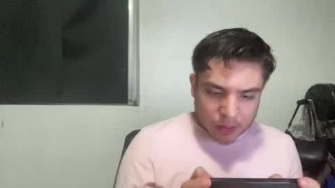 alber753713 online show from June 25, 5:34 am