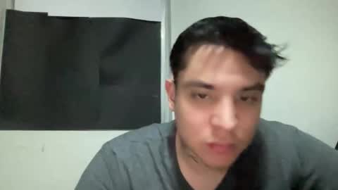 alber753713 online show from June 11, 2:22 am