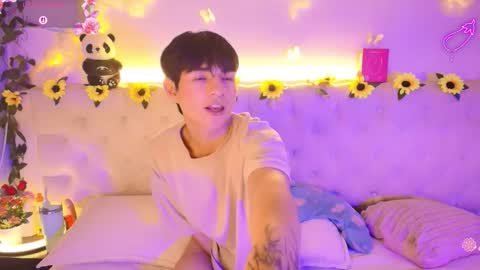 ale_aurarashi online show from March 18, 2:31 pm