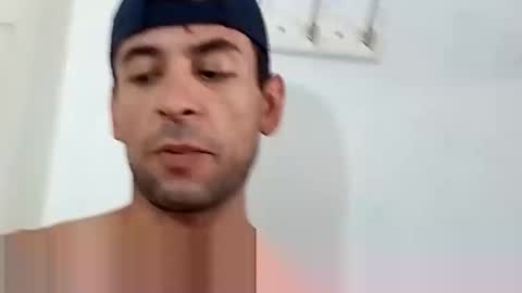 Snapshot of alejandrochao84 chatting on October 26, 8:22 pm alejandrochao84 online show from October 26, 8:22 pm
