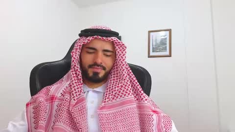 alejandroo_7 online show from March 9, 7:37 pm