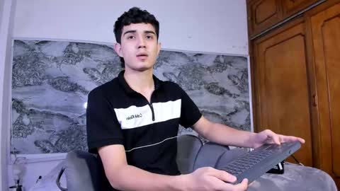 alejo online show from December 1, 11:24 am