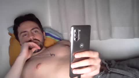 alejo_shy online show from December 20, 4:19 am