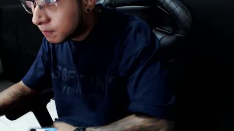 Alejo online show from November 9, 6:17 am