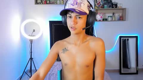 alejo online show from November 29, 5:20 am