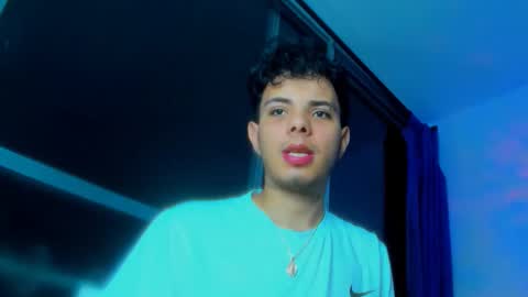 Snapshot of alessandro__777 chatting on October 16, 3:14 am Alessandro online show from October 16, 3:14 am