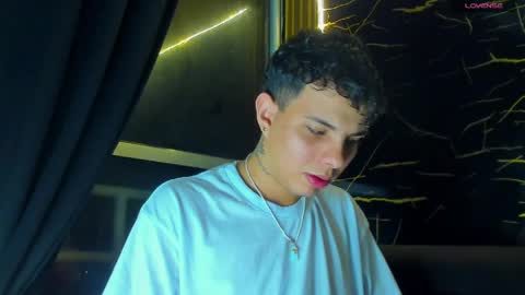 Alessandro online show from April 16, 3:50 am