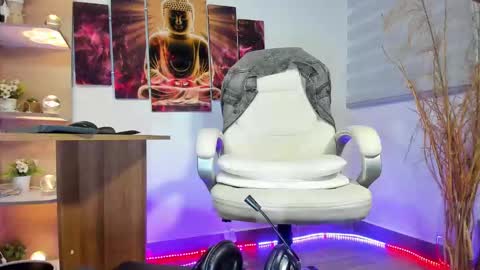 ALESSANDRO  WYE online show from February 3, 10:54 pm